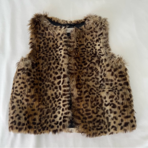 H&M Faux Fur Vest 7-8Y - Picture 5 of 12